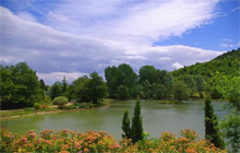 Luxury hotel con lago privato