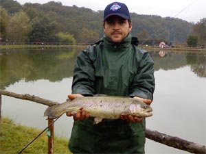 Ingrandisci trota da 2,5 kg