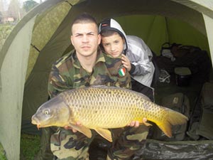 Ingrandisci La Carpa di Pasqua