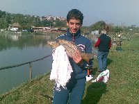 Trota di 1.1kg al lago le palme con camole del miele.