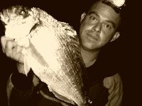 Golfo di Gela - Scoglitti -  Pesca a surf casting con orata over 2kg