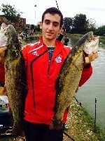 Trota di 1.1kg al lago le palme con camole del miele.